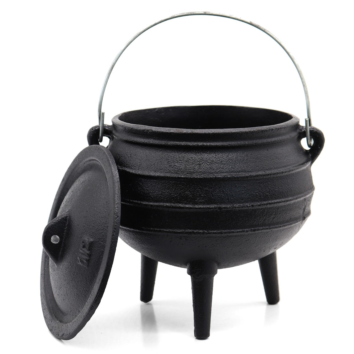 http://www.13moons.com/cdn/shop/products/12-potjie-cauldron-867264.jpg?v=1663861861