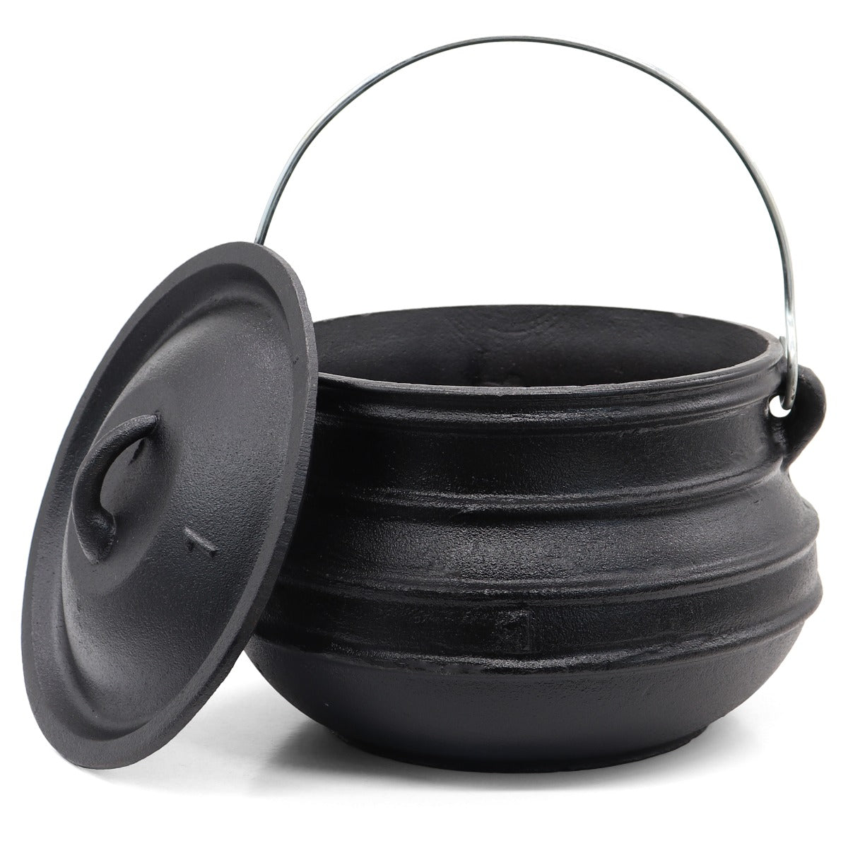 http://www.13moons.com/cdn/shop/products/5-quart-flat-bottom-cauldron-160712.jpg?v=1663862058