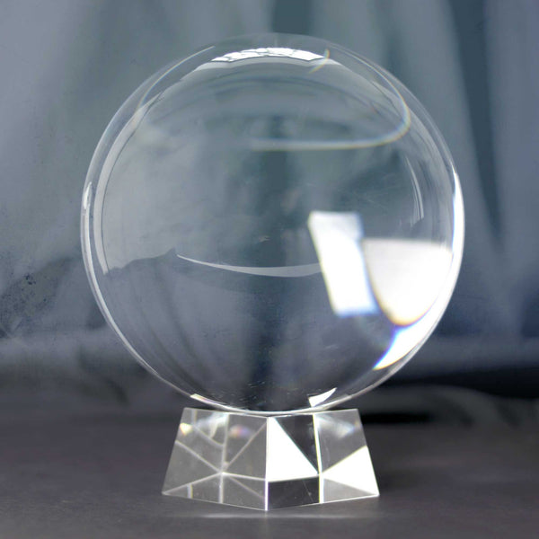 CRYSTAL BALL hot